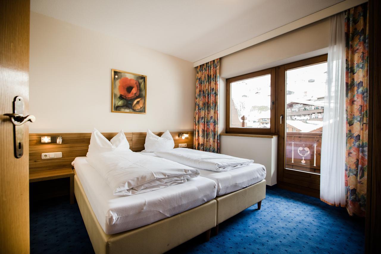 Aparthotel Dorfplatzl Garni