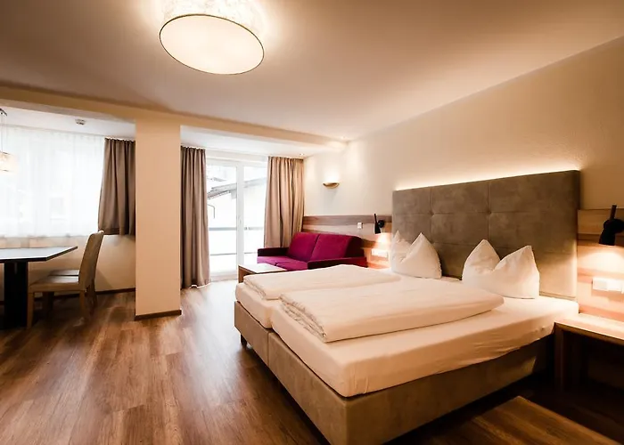 Aparthotel Dorfplatzl Garni