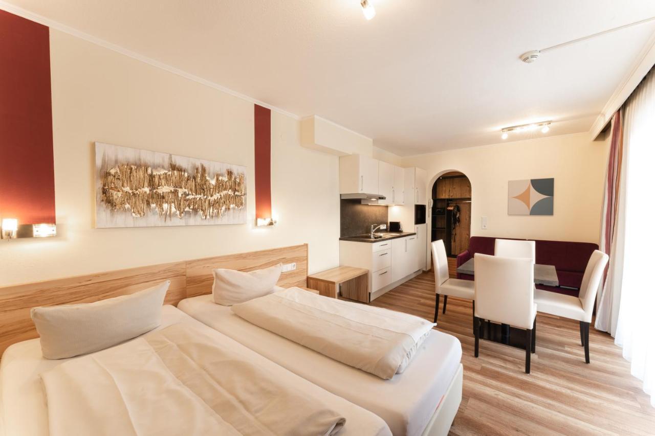 Aparthotel Dorfplatzl Garni 4*