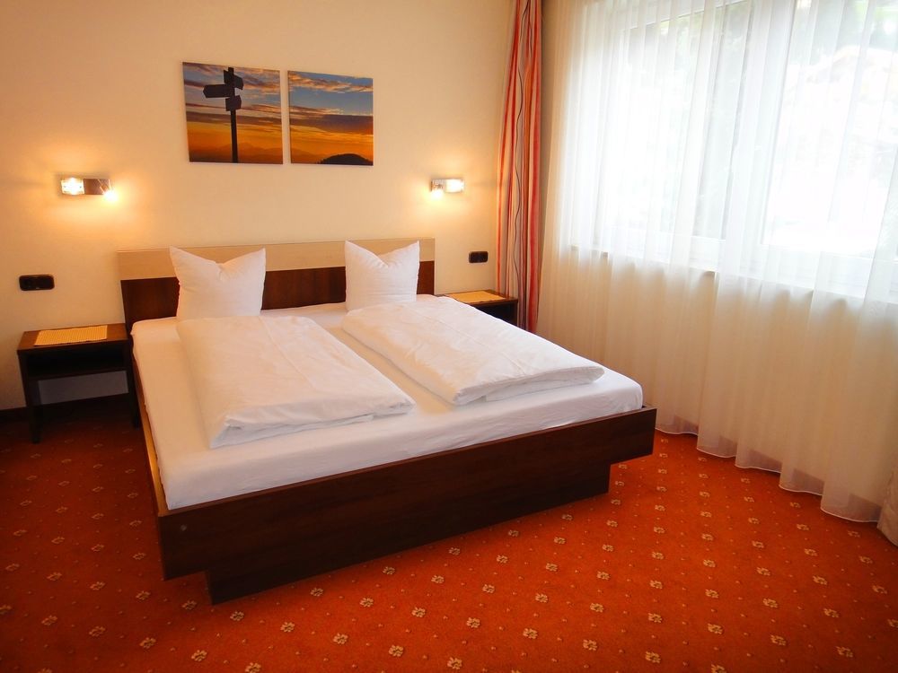 Dorfplatzl Garni Aparthotel