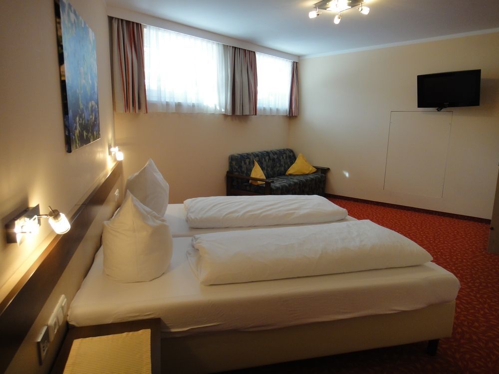 Dorfplatzl Garni 4* Tux