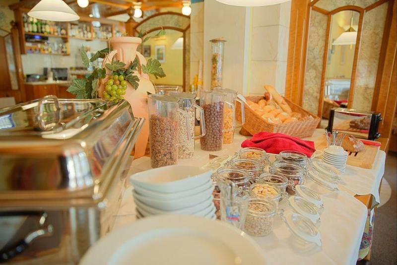 Dorfplatzl Garni 4*